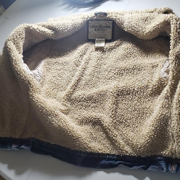 Abercrombie and Fitch Sherpa Lined Denim Trucker Jacket Sz XL mens - Picture 14 of 16